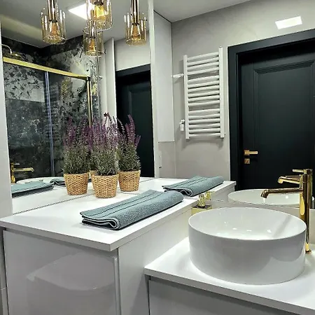 Movie Nights Tauron Arena דירה קרקוב